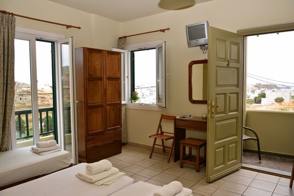 Filoxenia Guest house Tinos